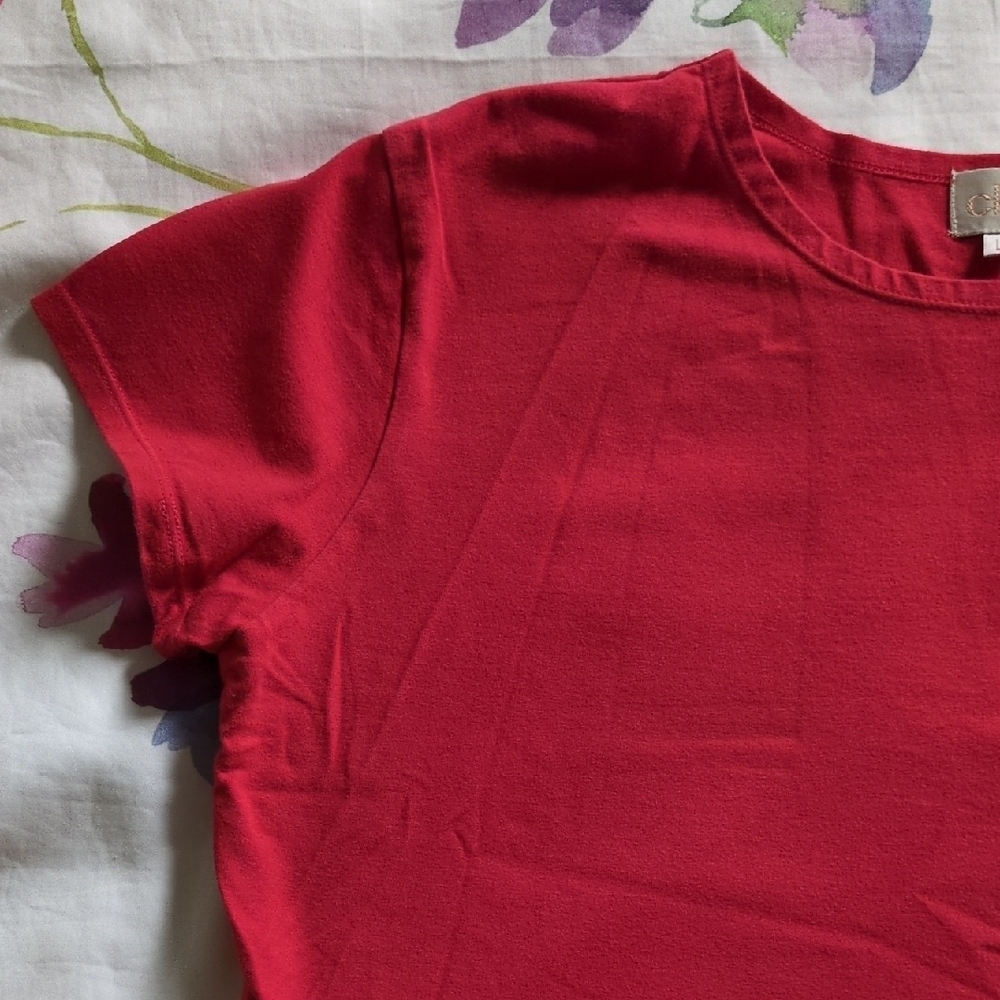 Cleo Red Floral Top size Large - Picture 2 of 4
